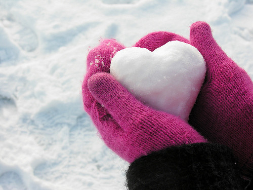 heart,snow,cold,winter-e37f6e9bd18ef4304727bcd03a1b95f4_h